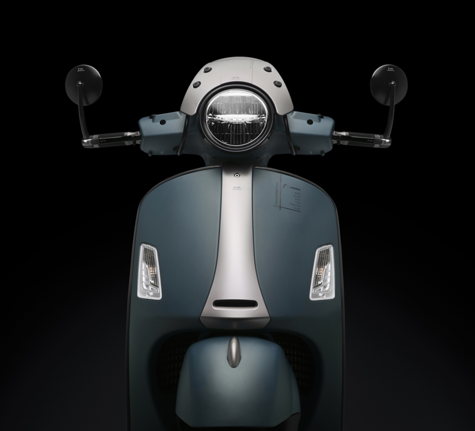 Stuurspiegel RIZOMA "SPIRIT RS" voor Vespa LX/LXV/S/GTS/GTS Super/GTV/GT 60/GT/GT L