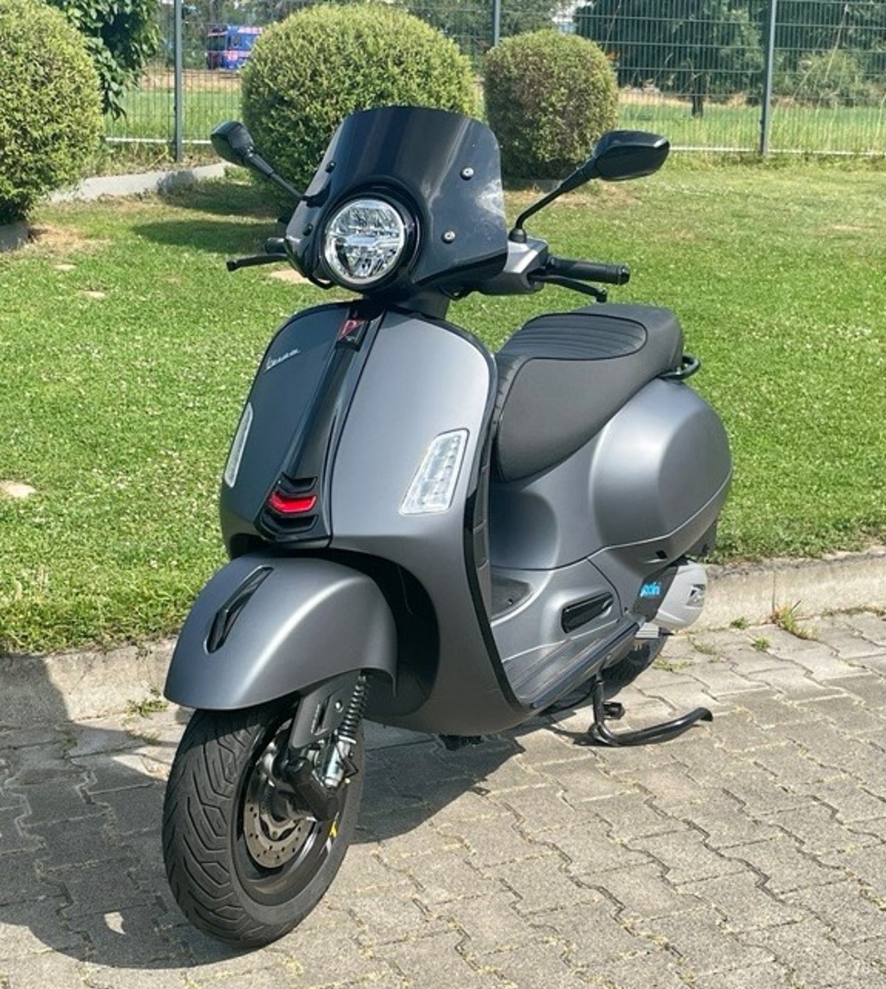 Windscherm ERMAX Piccolo H 300 mm voor Vespa GTS/GTS Super/GT L (-22), zwart